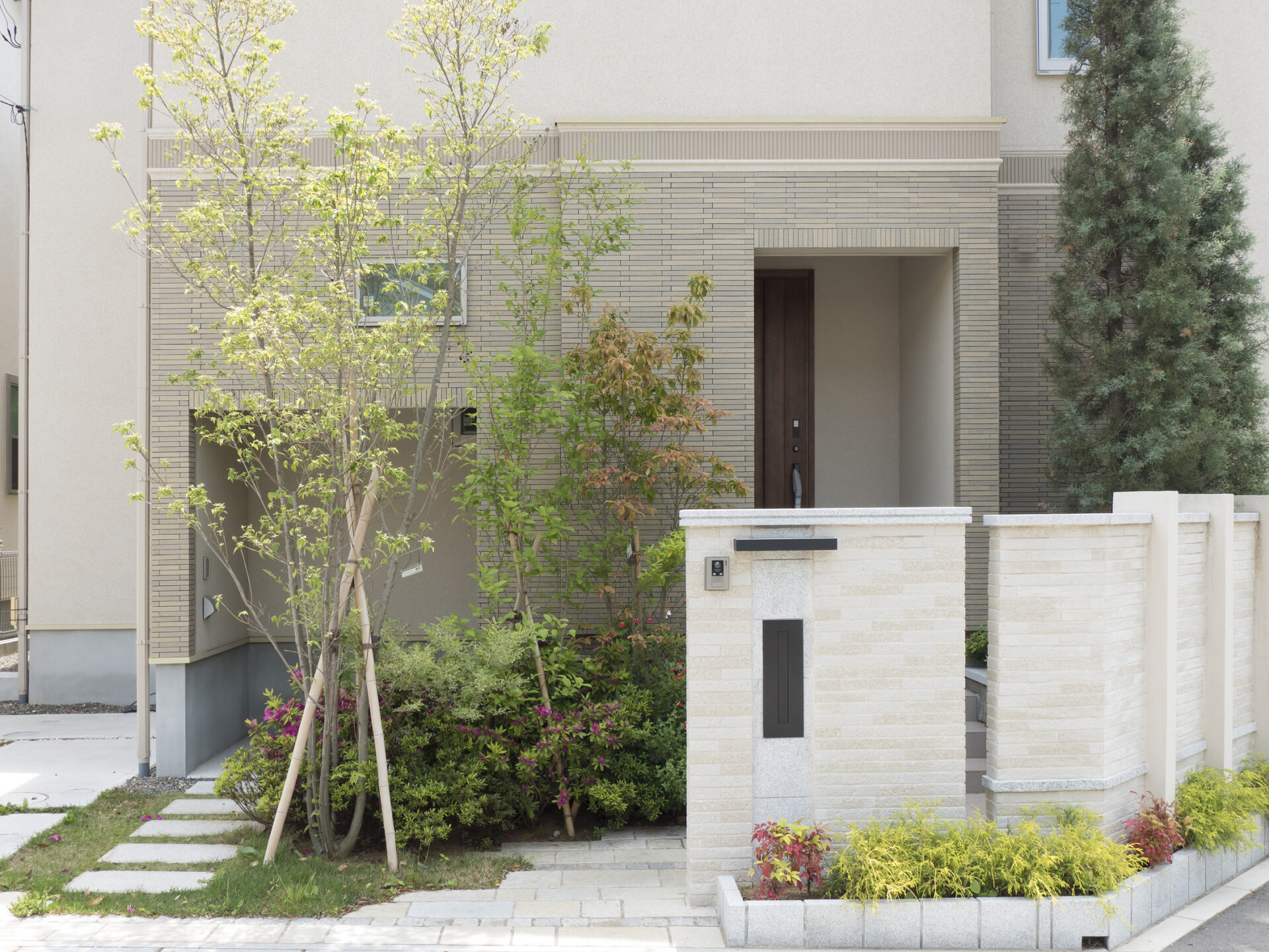 ●●市　新築物件販売中！